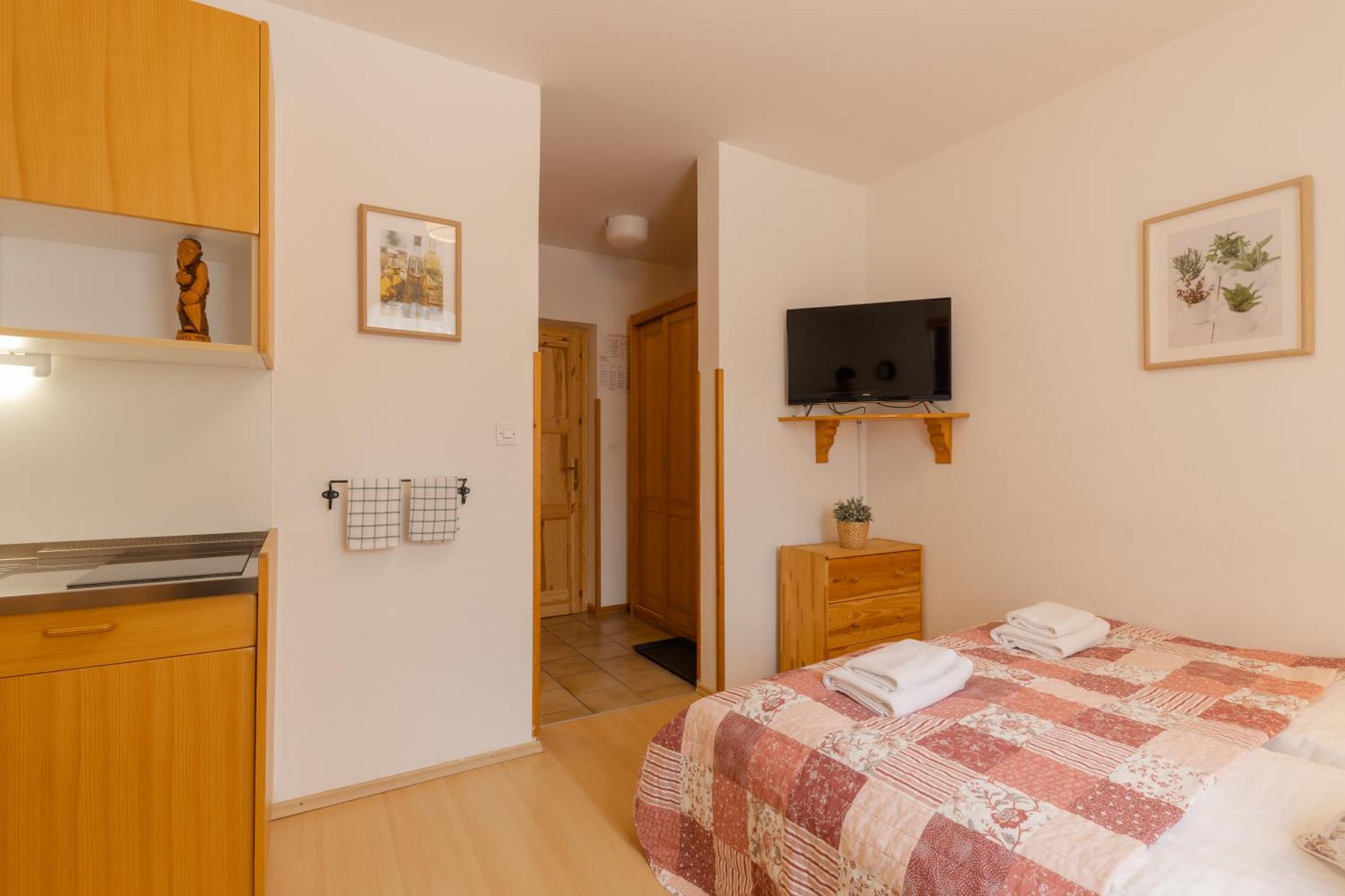 Apartments Rozle Kranjska Gora Room photo